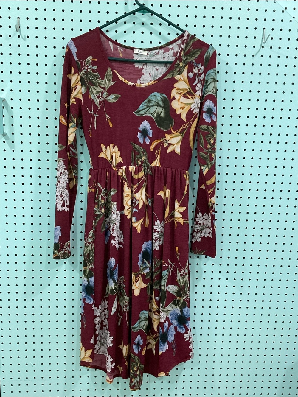 Egs by Eloges Women’s Long Sleeve Floral Side Pocket Midi Dress in Burgundy
